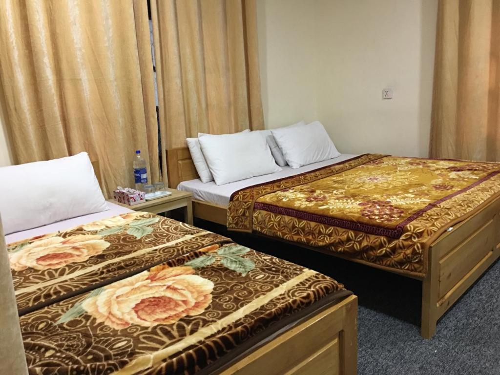 Chitral Inn Resort ภายนอก รูปภาพ