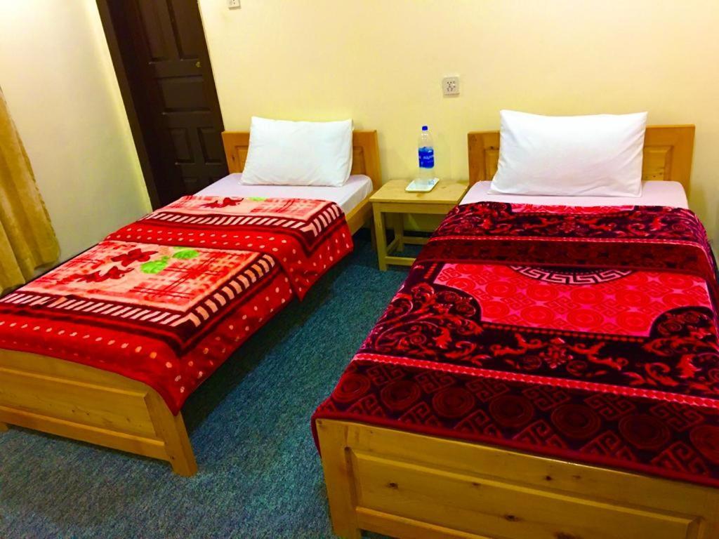 Chitral Inn Resort ภายนอก รูปภาพ